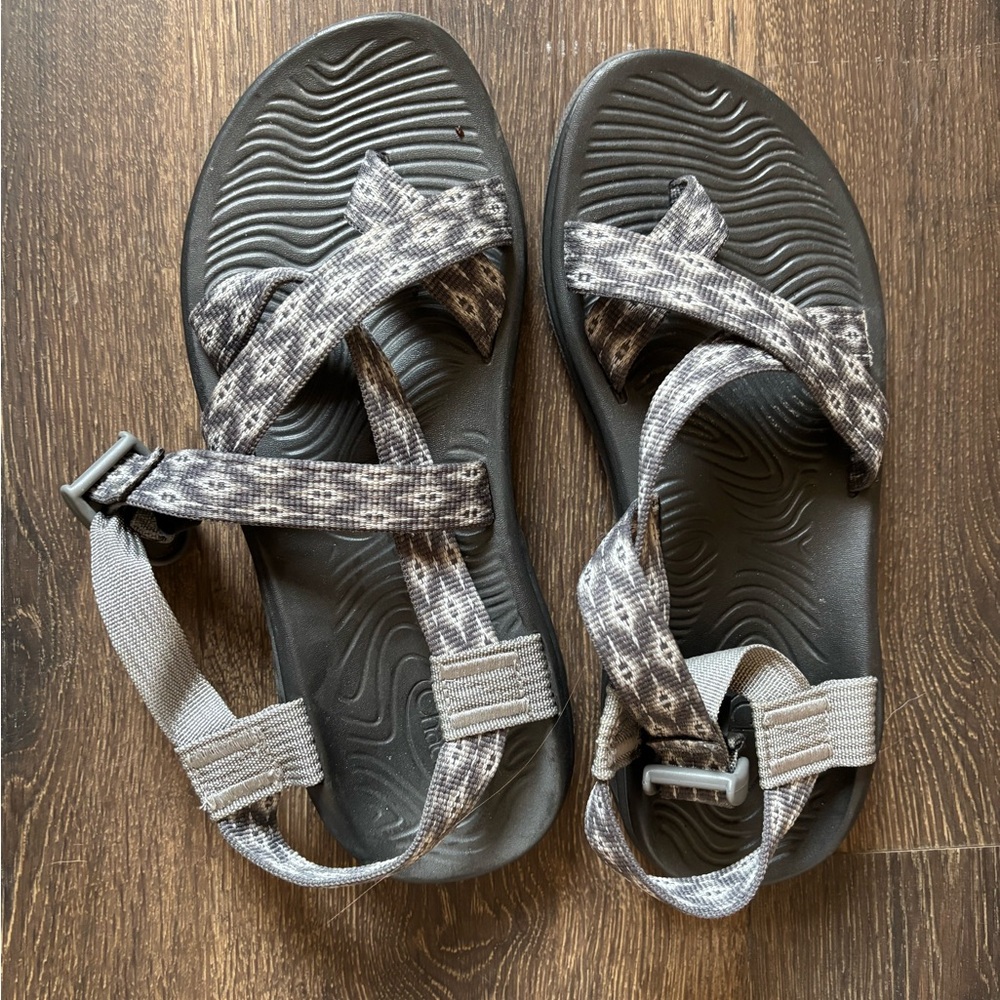 Chaco Gray Patterned Sandals